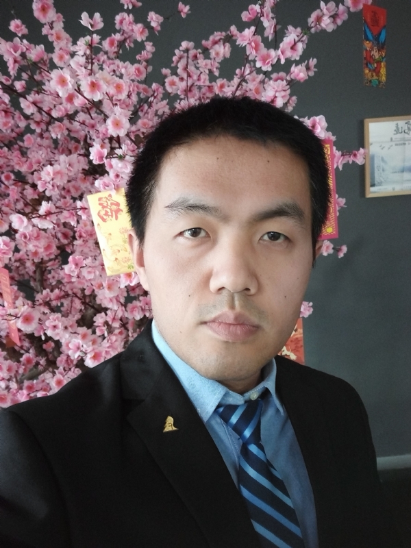 我就是个翻译的第一张照片--呼和浩特交友中心