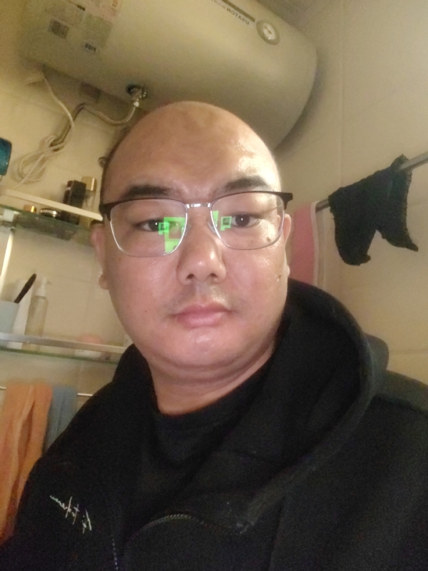 小胖子的第一张照片--呼和浩特交友中心